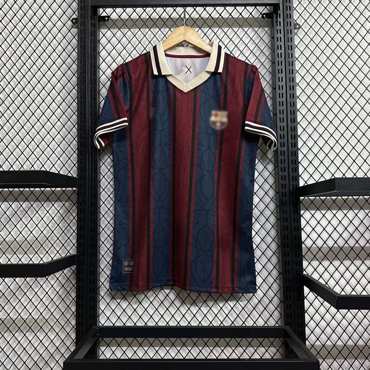 Short-sleeved soccer jersey